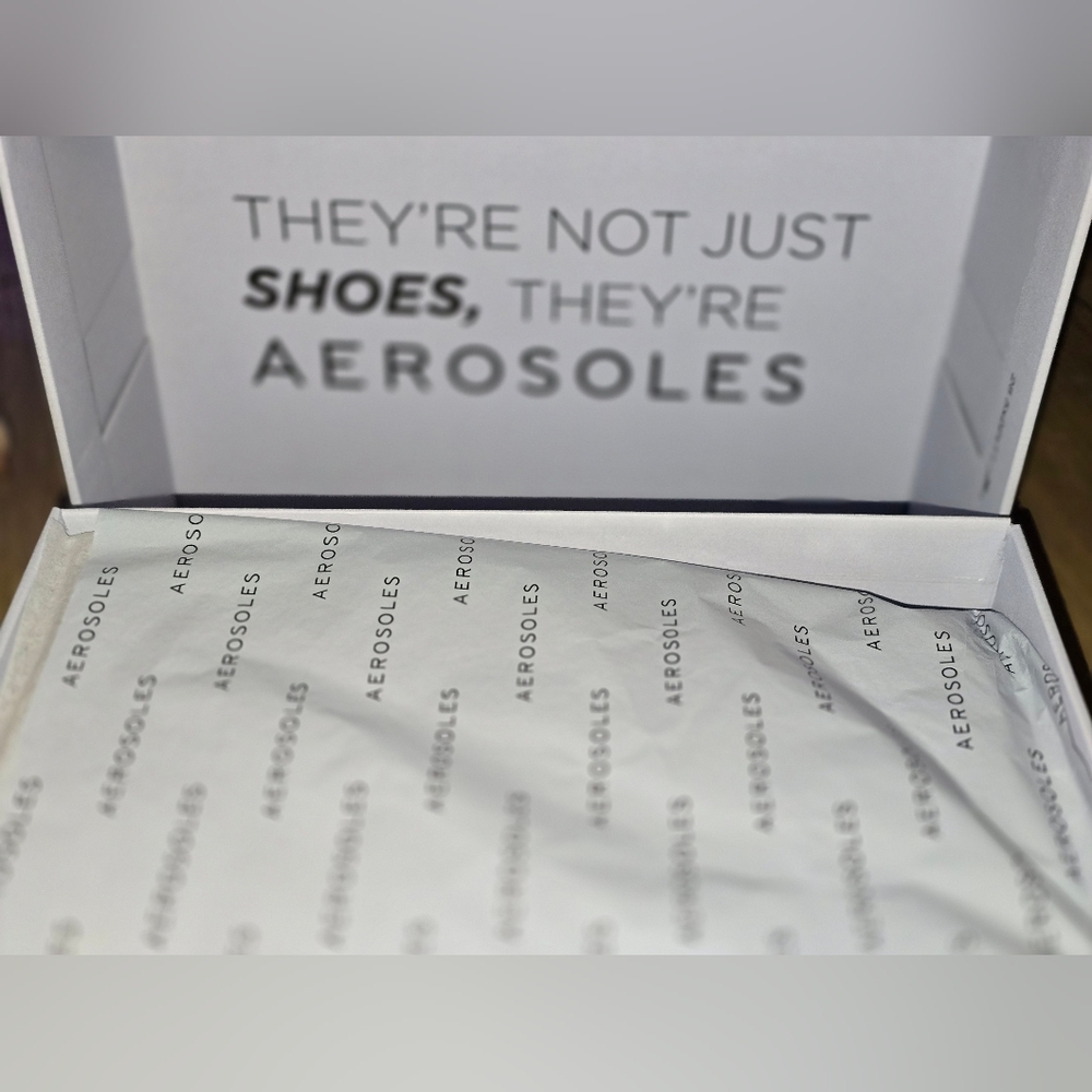 Aerosoles Cosmos Black Suede Block Heel Sandals – 7.5M – NIB - Picture 2 of 14